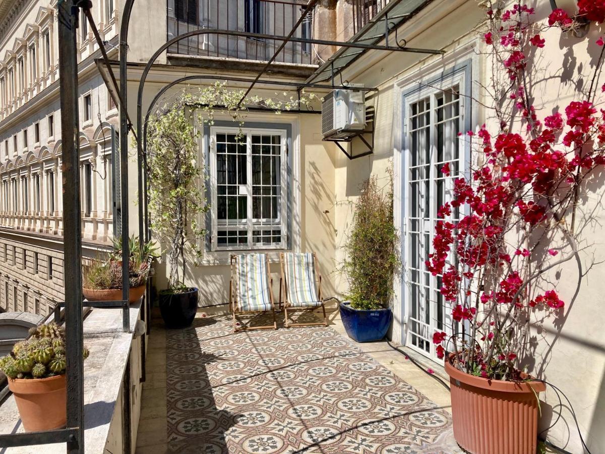 Suity I Enchanting Penthouse With Jacuzzi And Terrace Appartamento