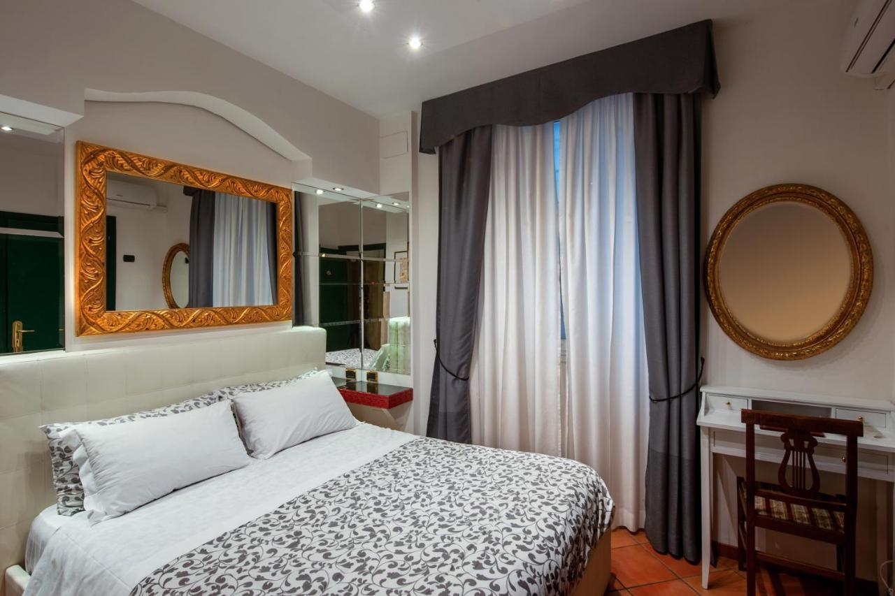 Hotel Canova 3*