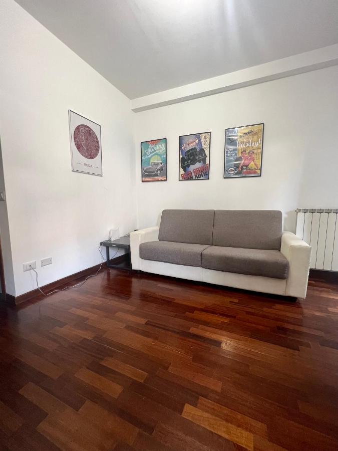 Ponte Milvio - Flat With Terrace Rom