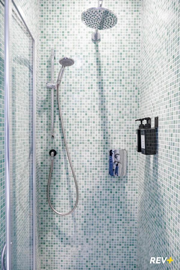 Viale Giulio Cesare Guest house 2*
