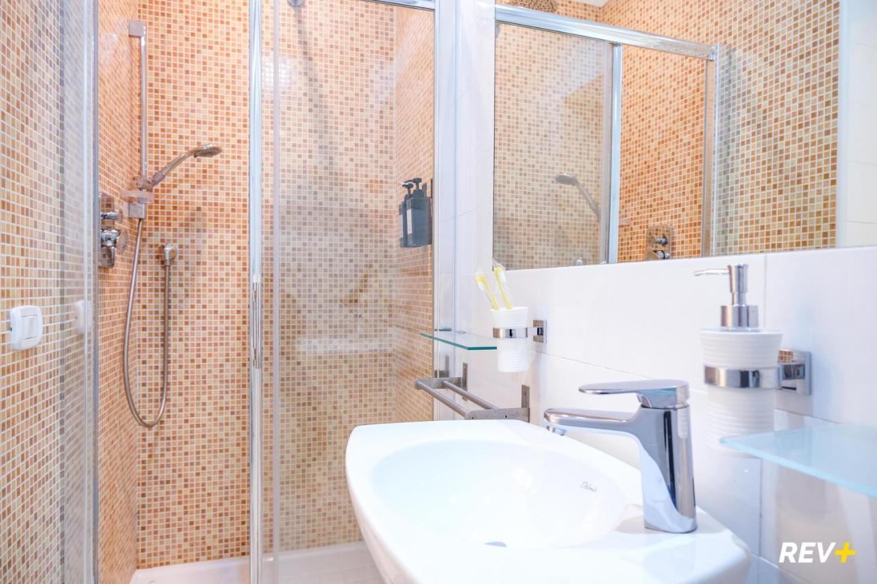 Guest house Viale Giulio Cesare Rome