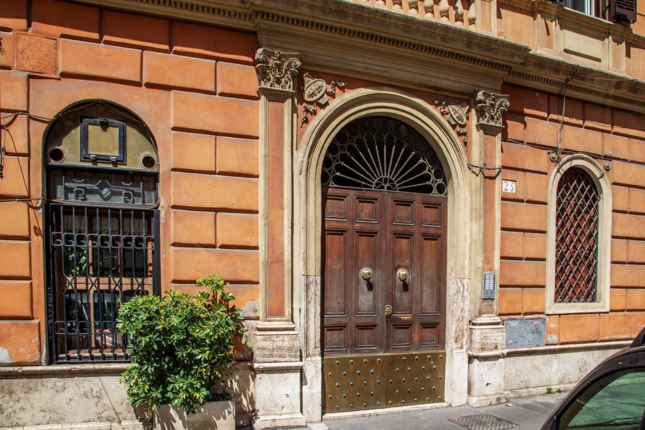Porta Castello Gjestgiverier Roma