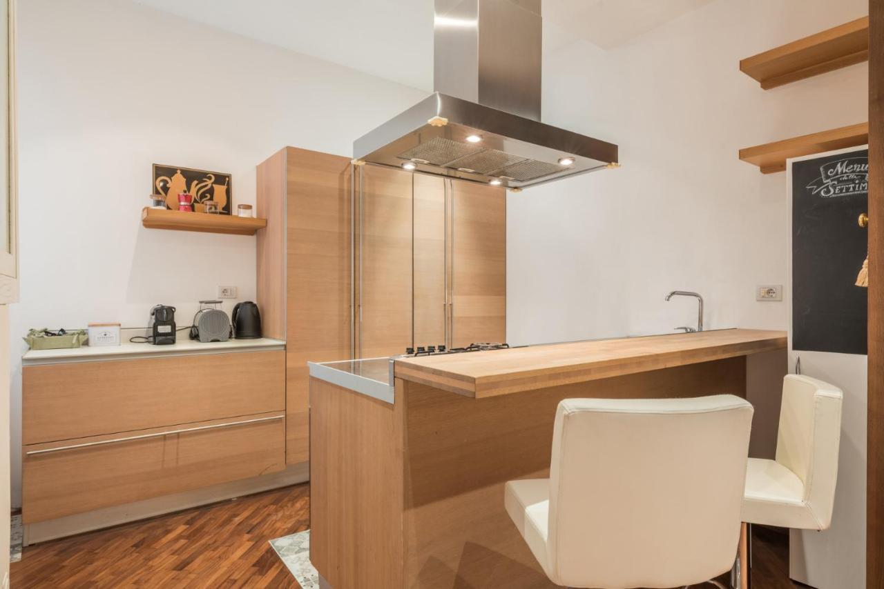 The Rent - Three-bedroom Near Borghese Apartamento Roma