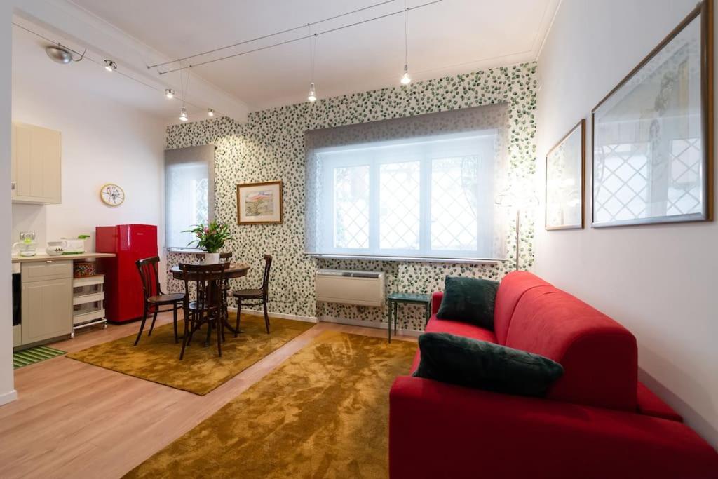 Casa Bouganville - St. Peter Romantic Roma