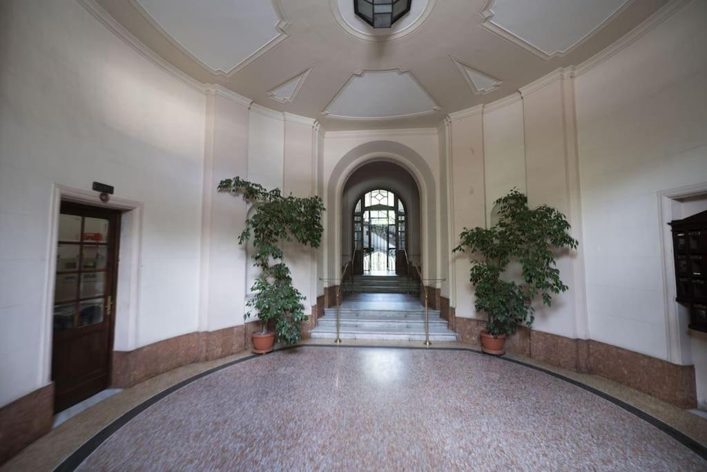 Lovely And New Near Termini Station Roma