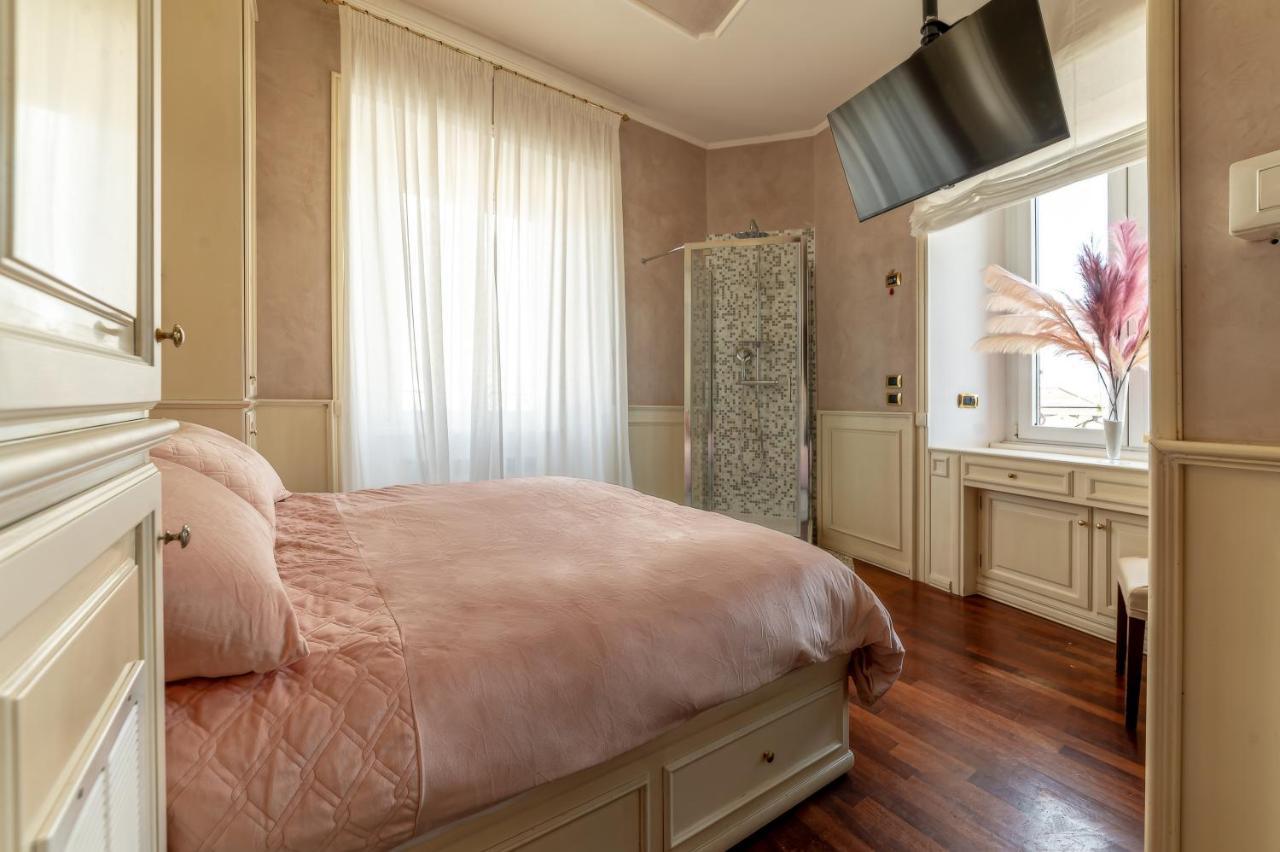 Downtown Luxury - Termini Train Station Bed and breakfast *