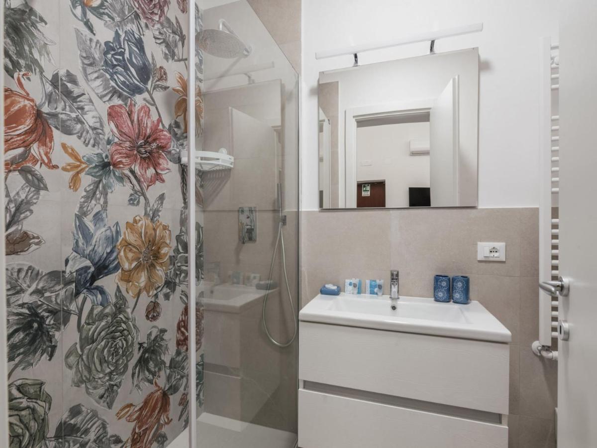 Apartment The Rent - Two-bedroom Close To San Pietro Rom
