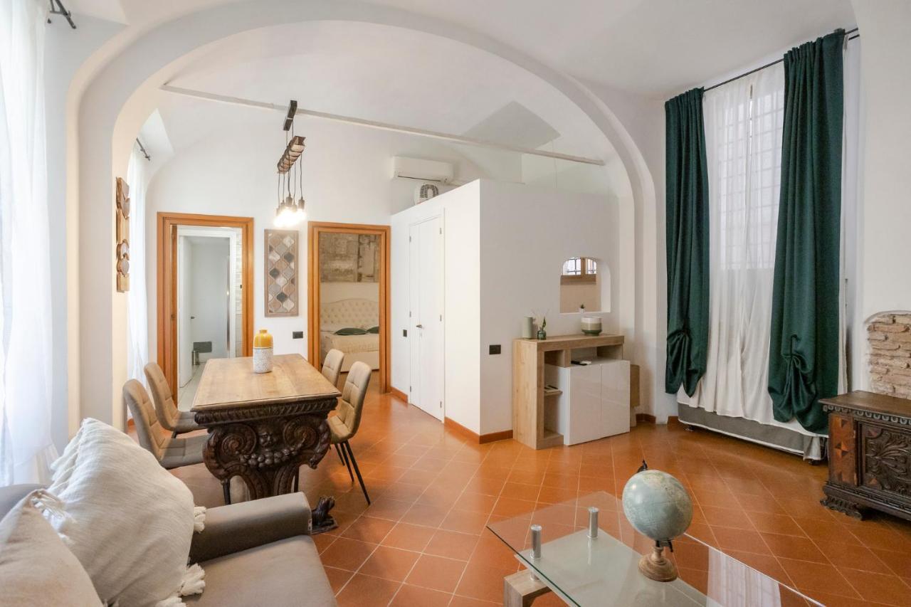 D'elite Trevi Fountain Apartment