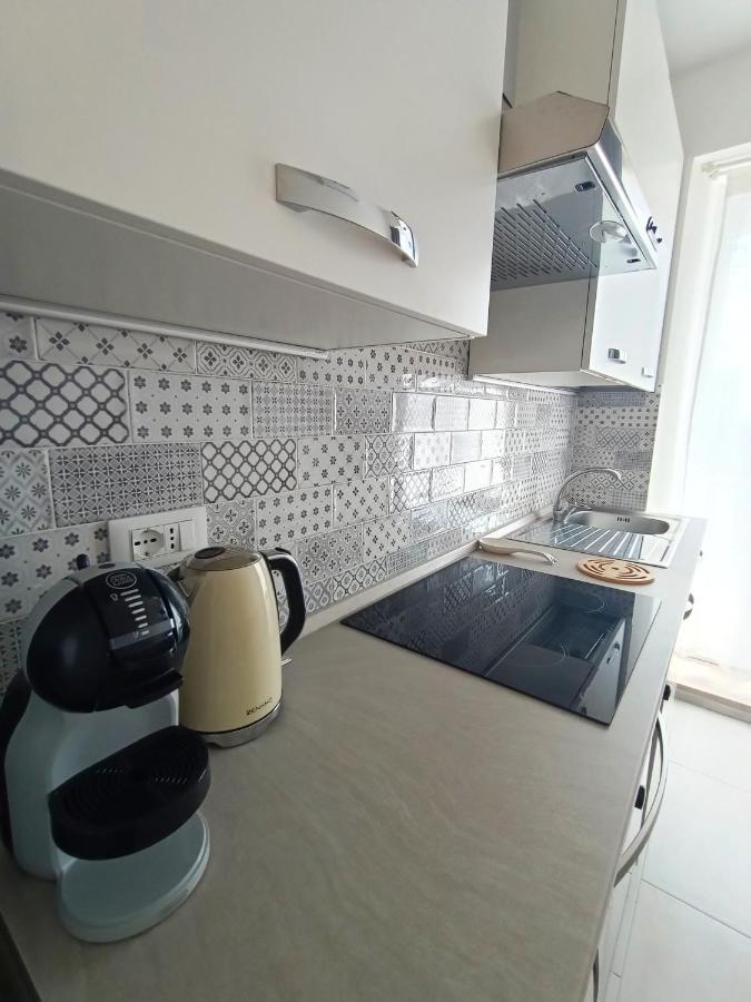 Apartamento La Terrazza Sull'appia By Hostand Roma