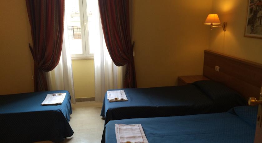 Principe Di Piemonte Hotel Rom