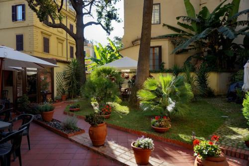 Green Hotel 2*