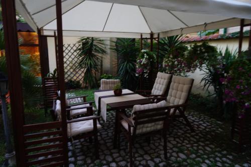 Hotel Green 2*