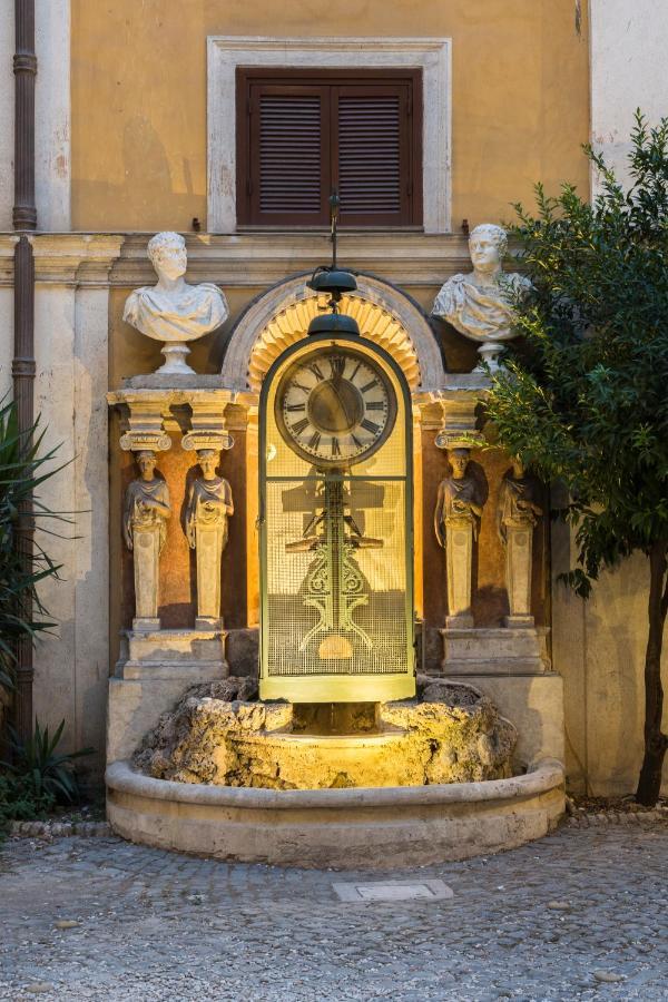 Palazzo Berardi: Renaissance Downtown Luxury * Roma