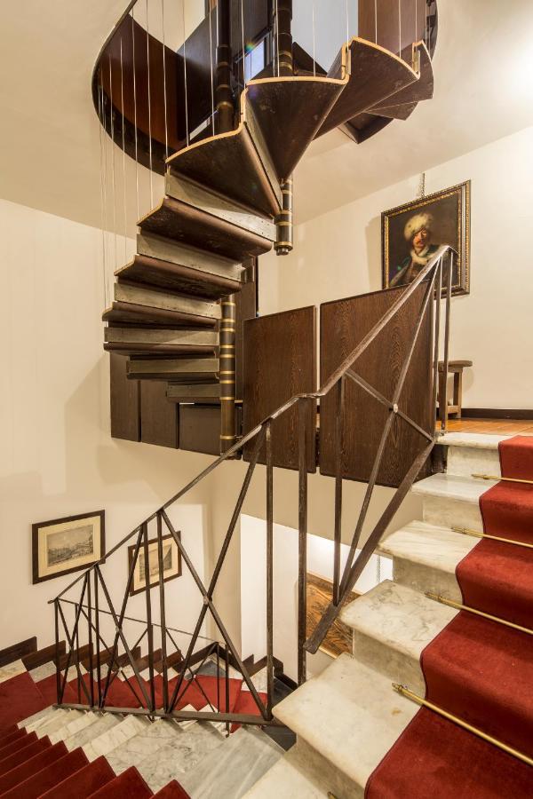 Casa vacanze Palazzo Berardi: Renaissance Downtown Luxury *