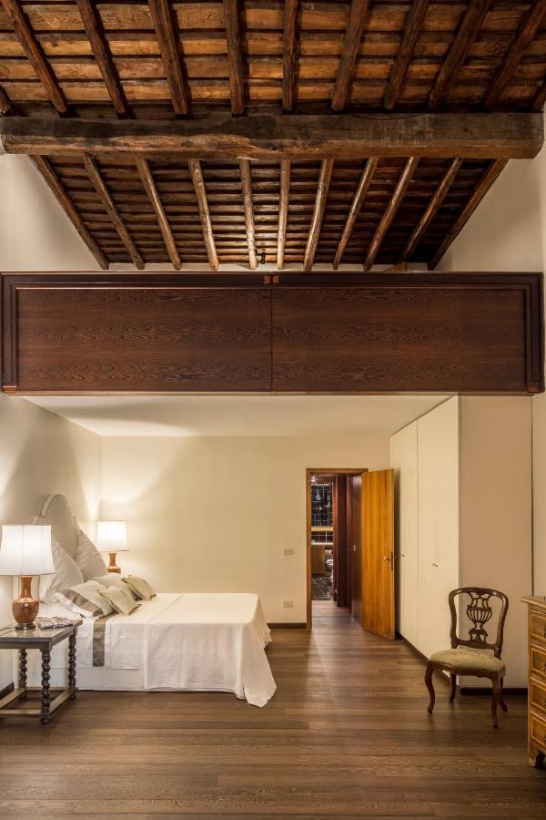 Palazzo Berardi: Renaissance Downtown Luxury Casa vacanze