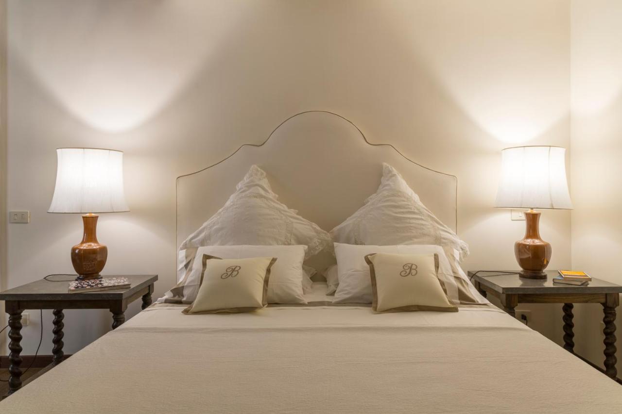 Palazzo Berardi: Renaissance Downtown Luxury Roma