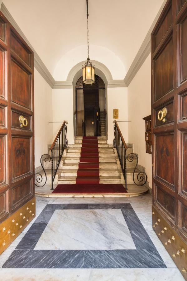 Palazzo Berardi: Renaissance Downtown Luxury Roma
