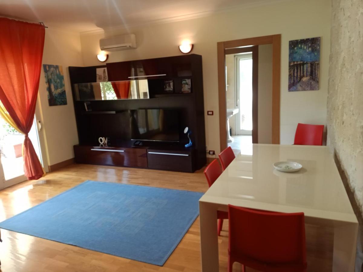 Altamira 2000 By Gabriella Apartamento Roma