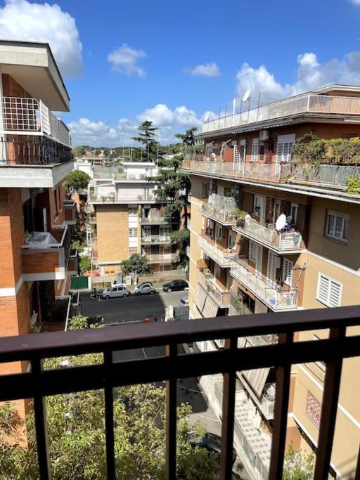 Apartamento Monteverde Elegante E Moderno Roma