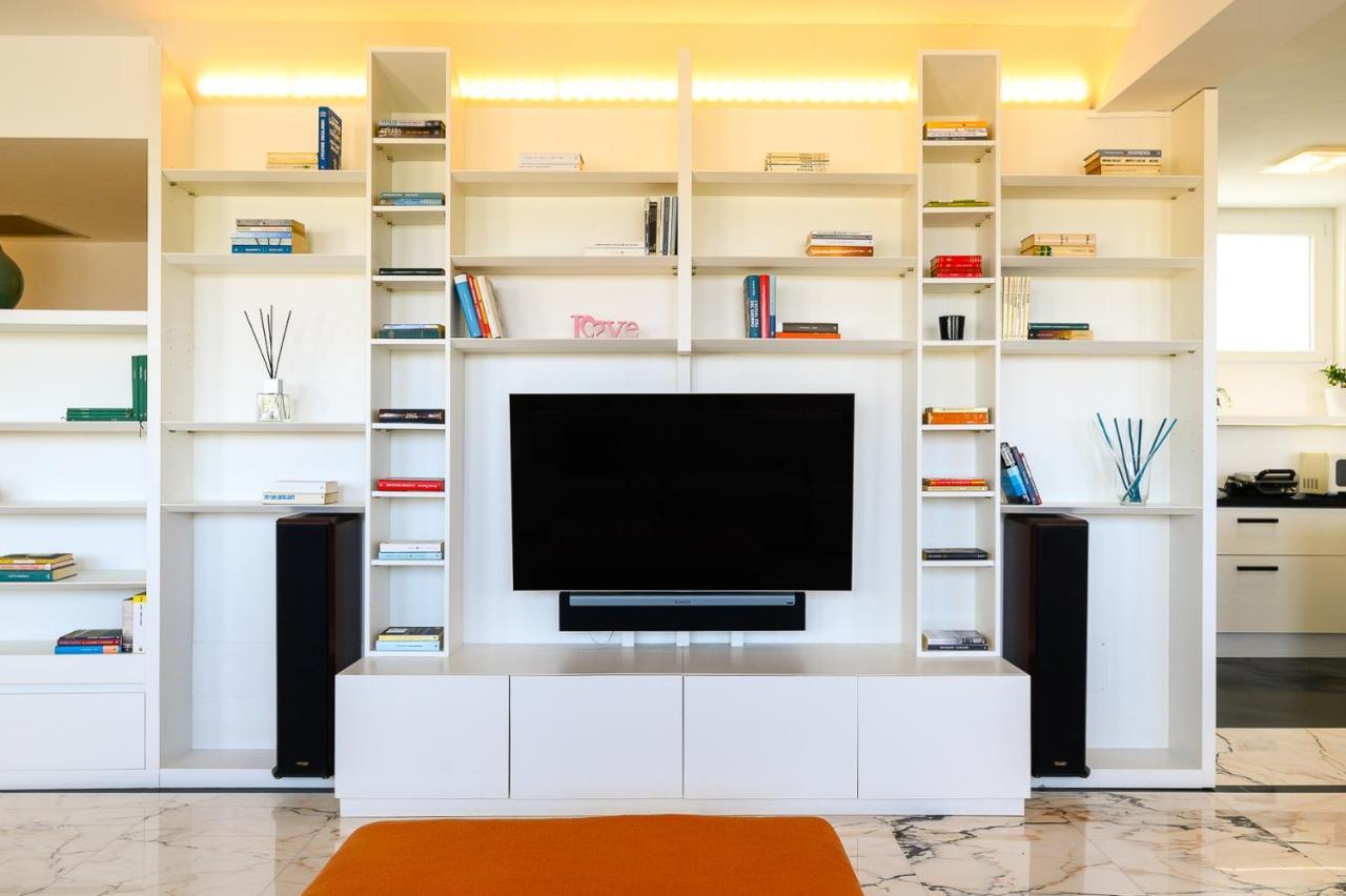 Peaceful Penthouse With Garage By Ndp Rent