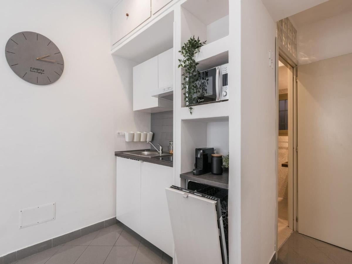 Appartamento The Rent - Two-bedroom In Colosseum Area Roma
