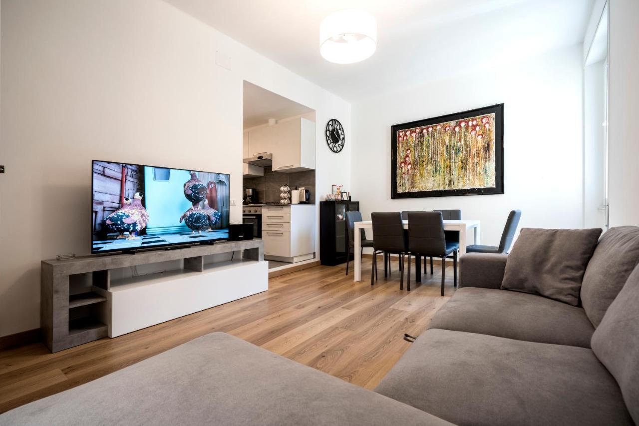Gemelli Sweet Holiday Appio Apartment Rom