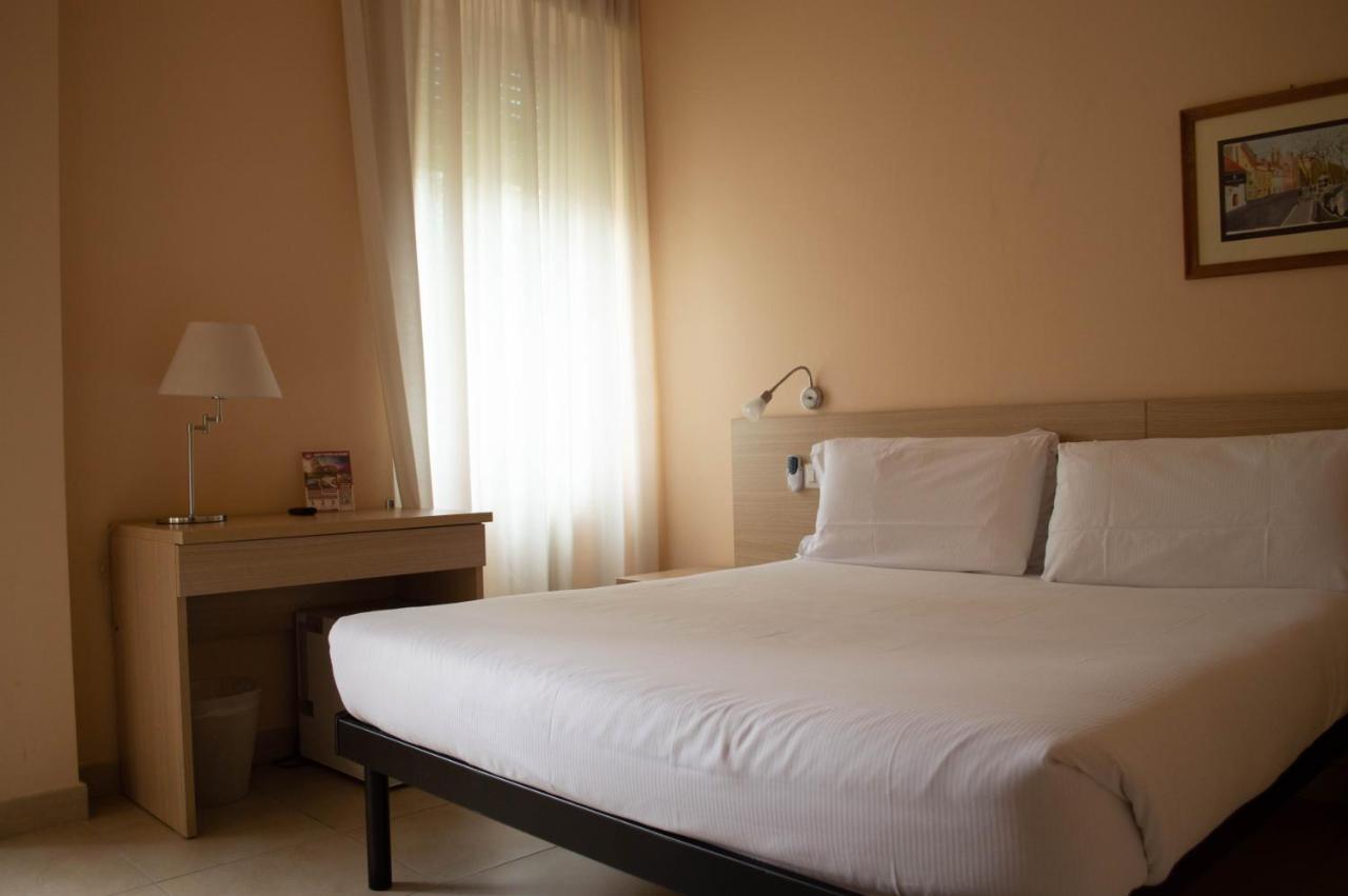 Riari Garden Alojamento de Acomodação e Pequeno-almoço 5*