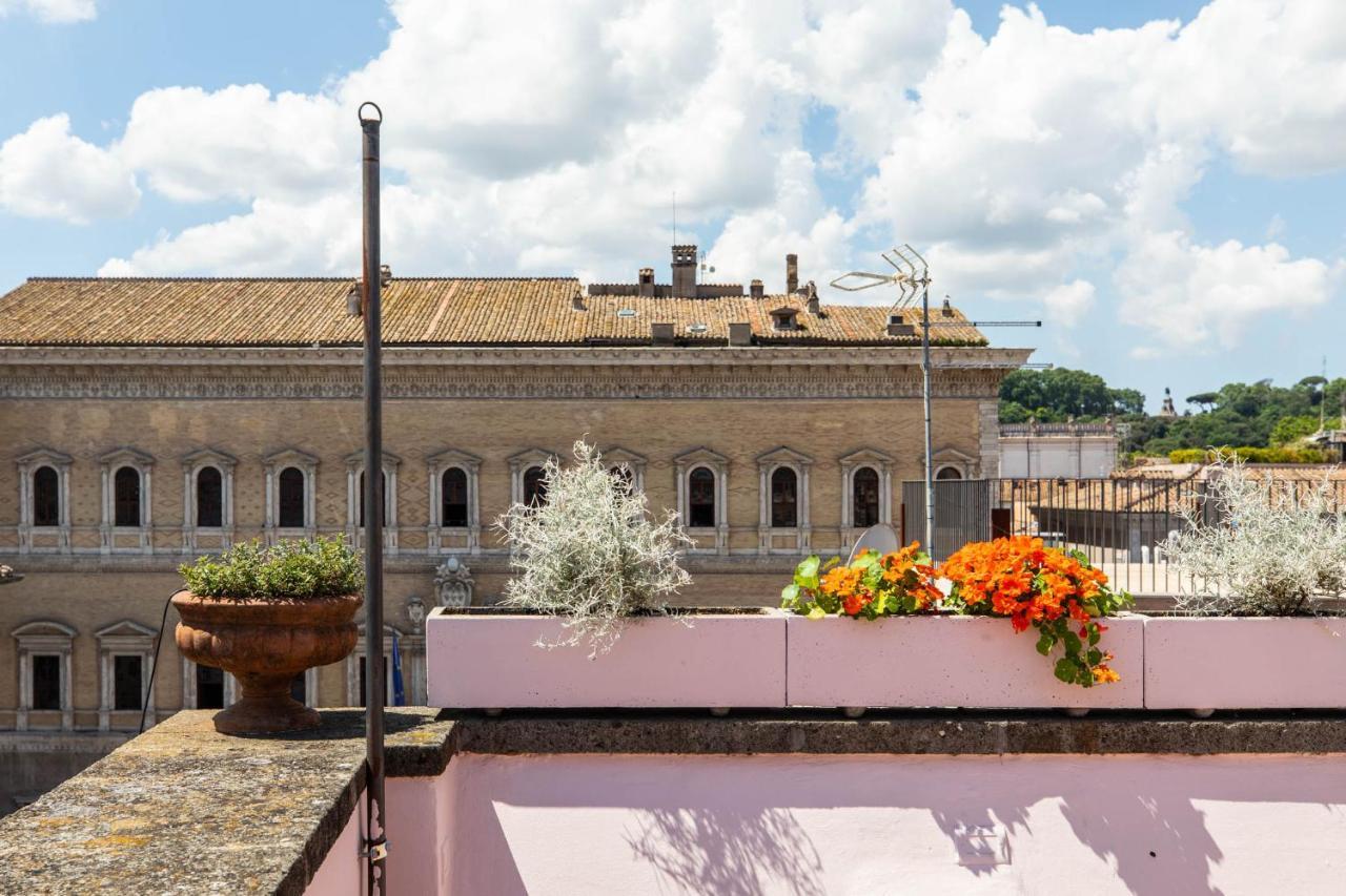Iflat Penthouse In Campo De' Fiori Apartment Rom