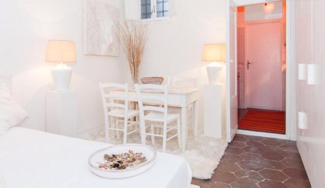 Campo With View And Balcony Roma