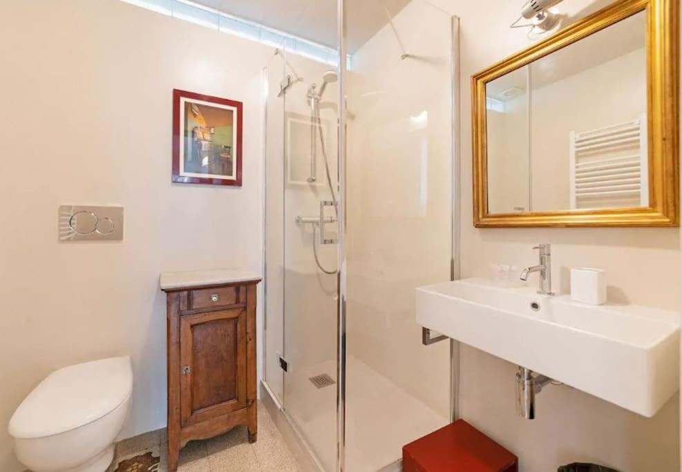 Appartamento Elegant And Spacious In - Metro B1