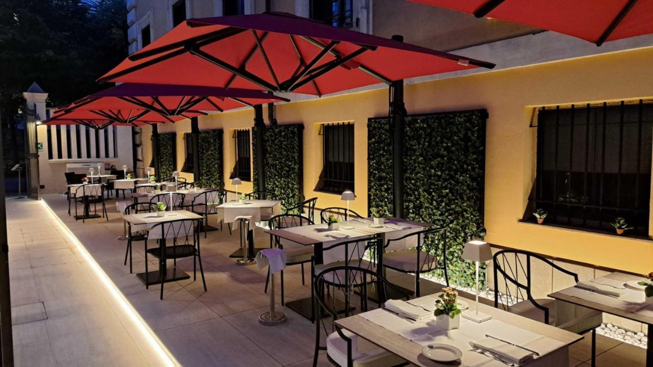 Hotell Rose Garden Palace By Omnia Roma