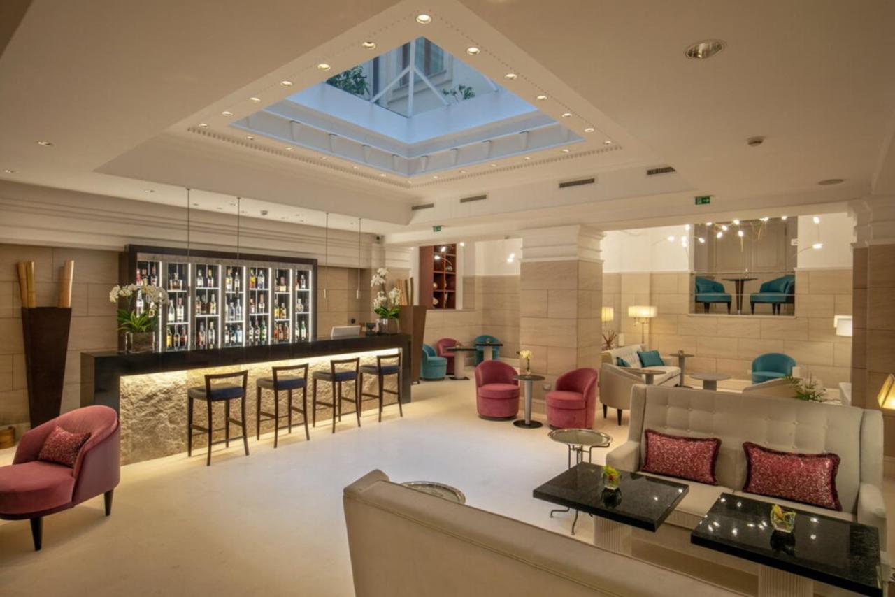 Rose Garden Palace Hotel 4*