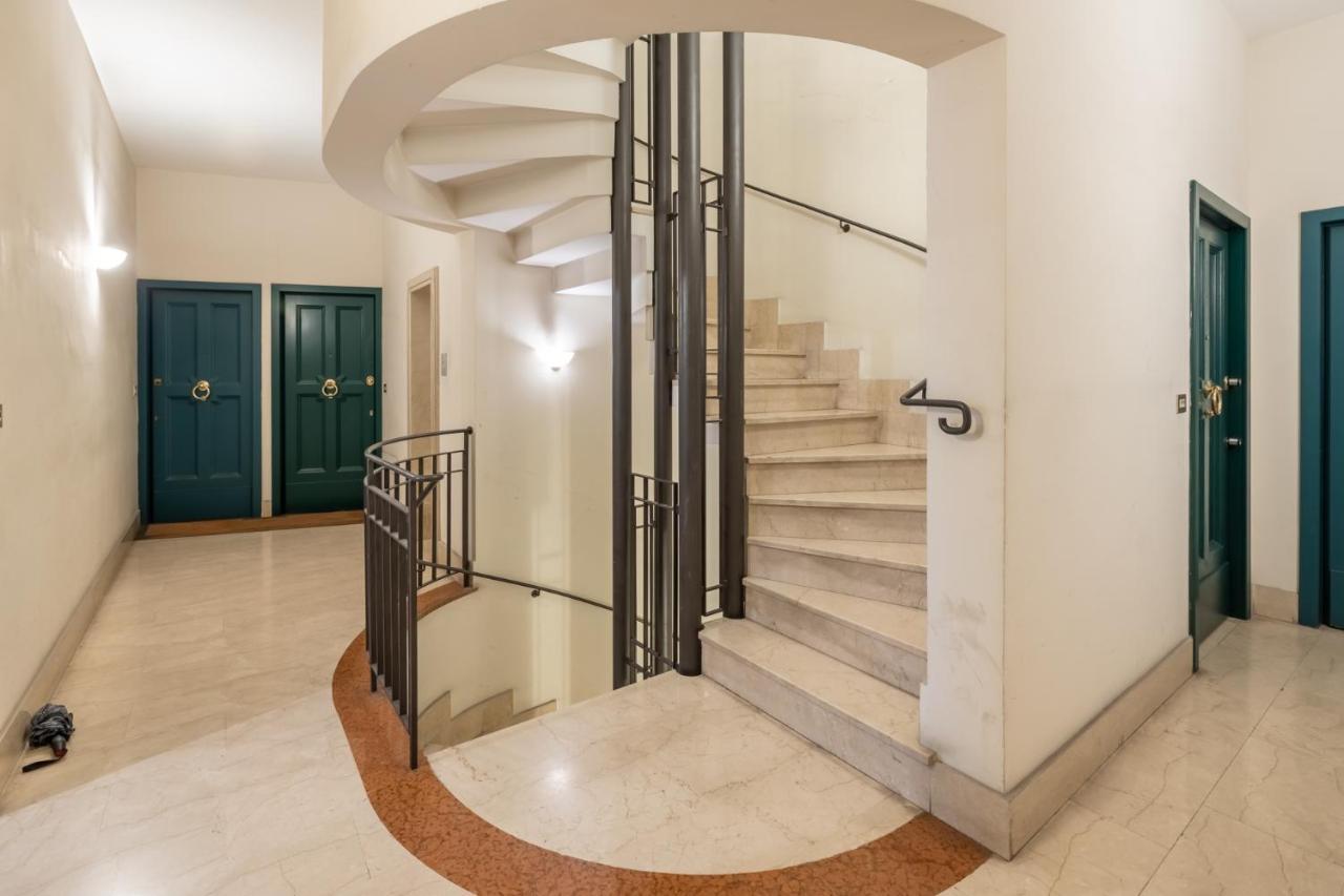Apartment Frezza Charming Rome