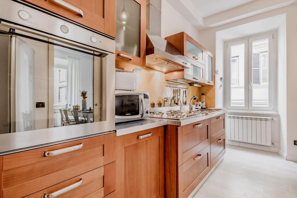 Casa Del Borgo Elegant 200 M From The Vatican 8/pax *