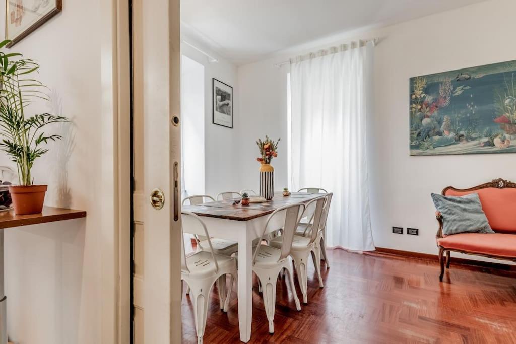 Casa Del Borgo Elegant 200 M From The Vatican 8/pax * Roma