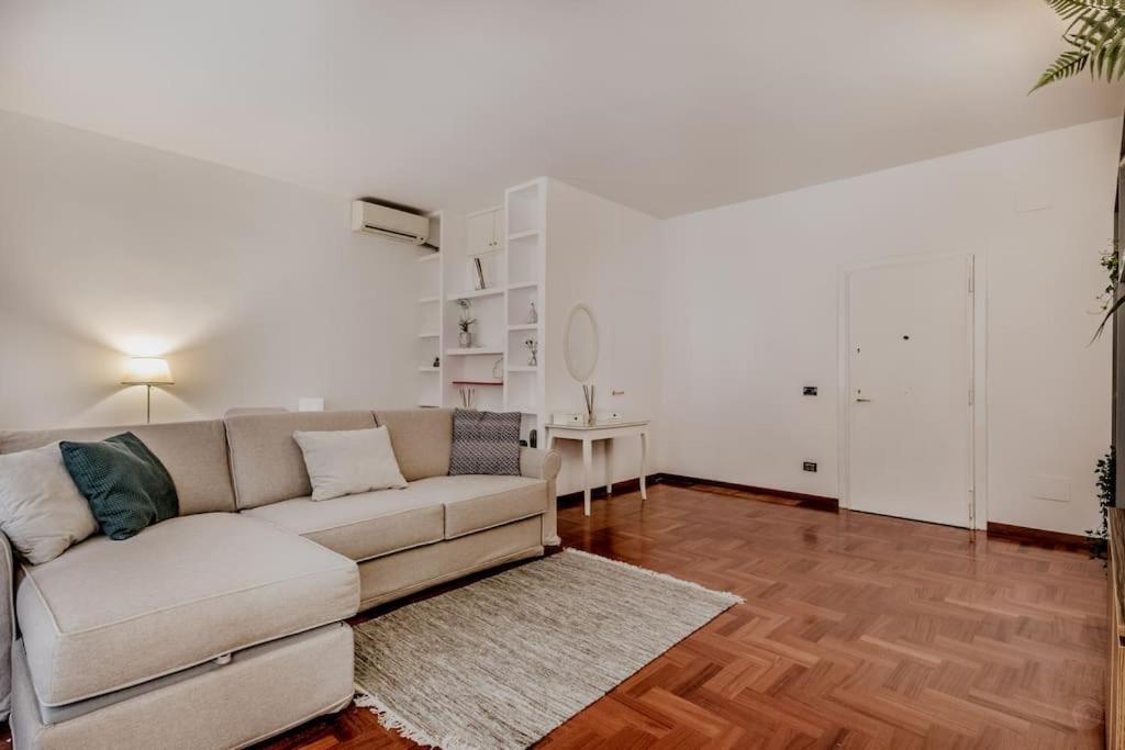 Casa Del Borgo Elegant 200 M From The Vatican 8/pax
