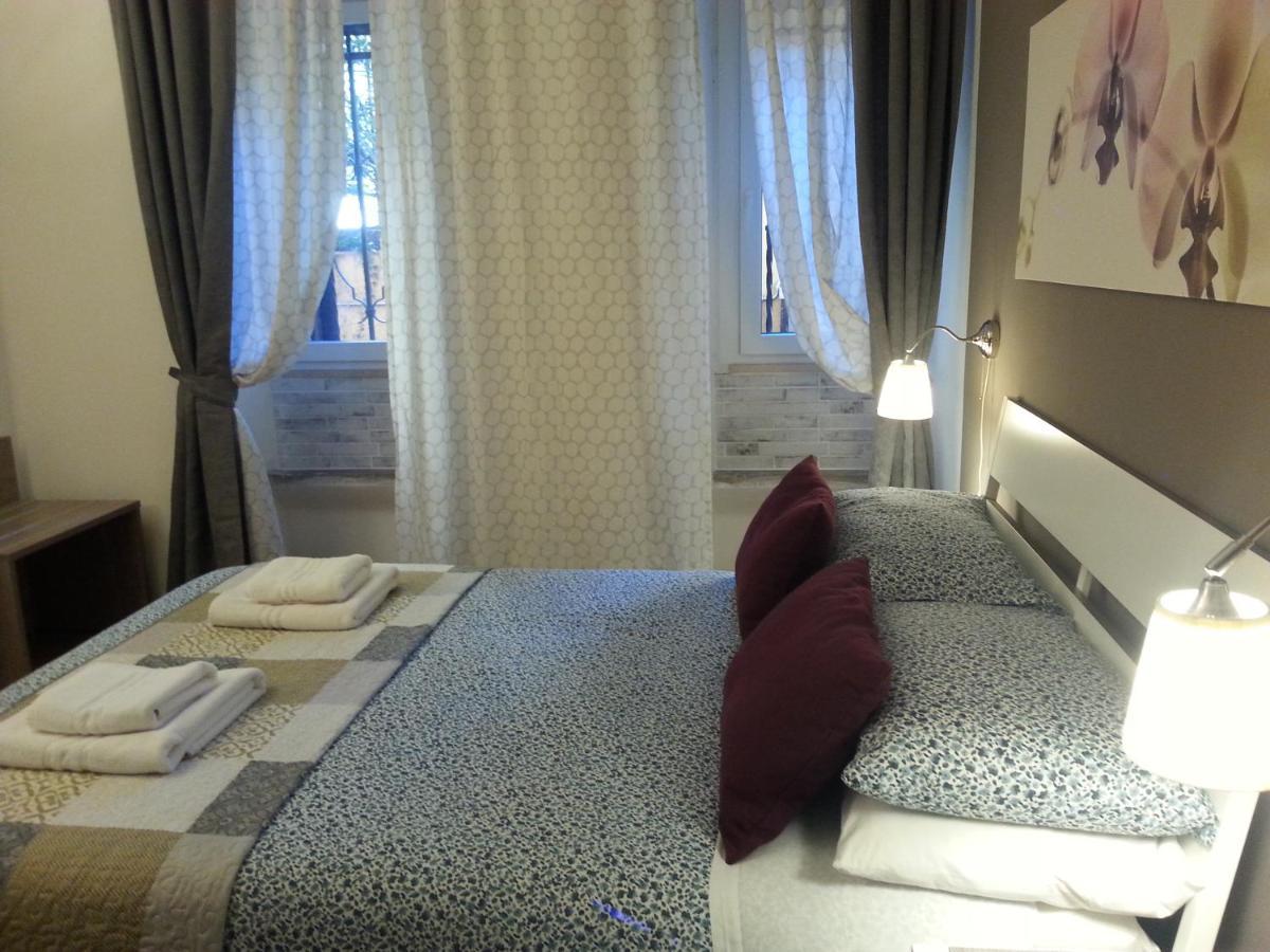 Appartamento Lilium House Apts
