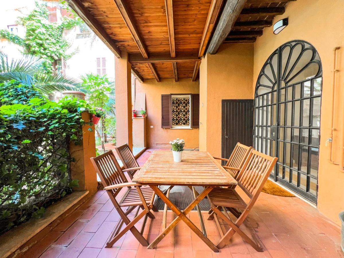 Apartamento Luxury House & Secret Garden - Strategic Location, 100m To Metro B