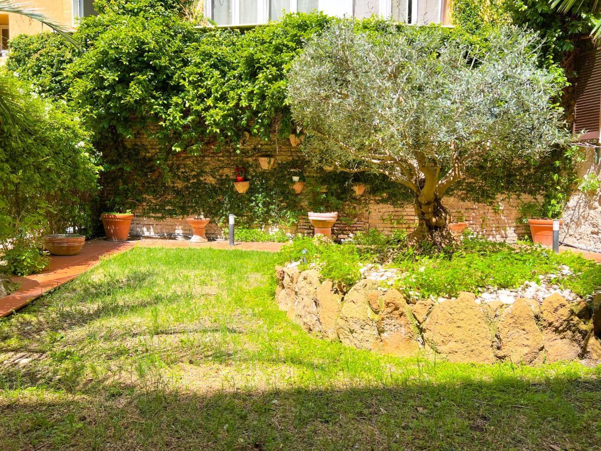 Luxury House & Secret Garden - Strategic Location, 100m To Metro B Roma