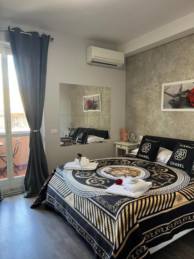 A 2 Passi Dai Musei Luxury Guest house