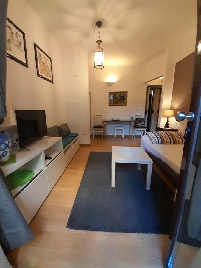 Appartamento Lilium House Apts