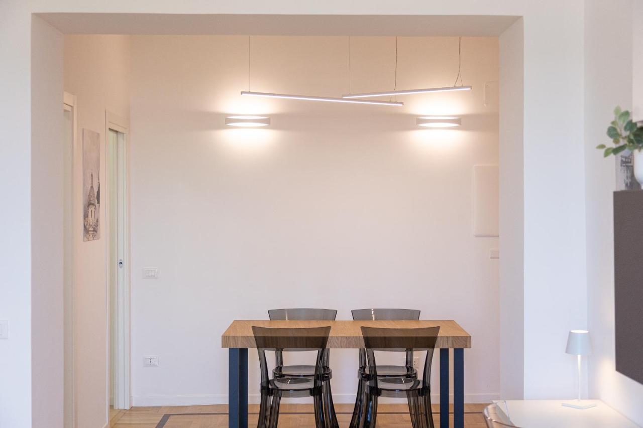 Colosseo Modern By In Apartamento *
