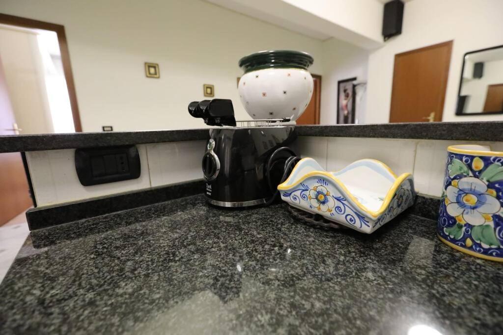 Pochi Passi Da San Pietro Metro A Cipro Apartamento