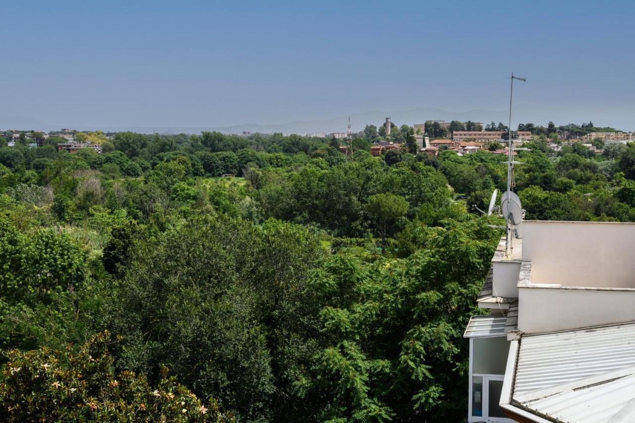 Rooftop Porretta Citta Giardino Check-in From 3 Pm To 10 Pm * Roma