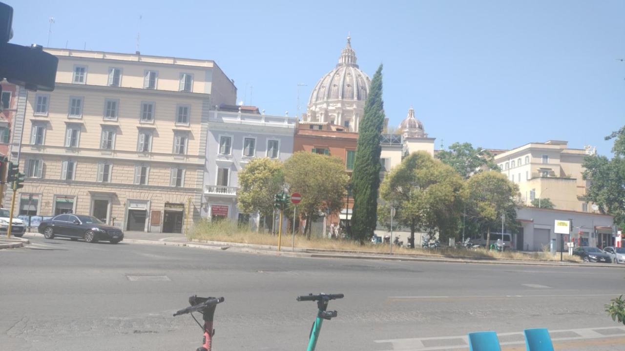 Comfortable Family Vatican Apartament Large Apartment