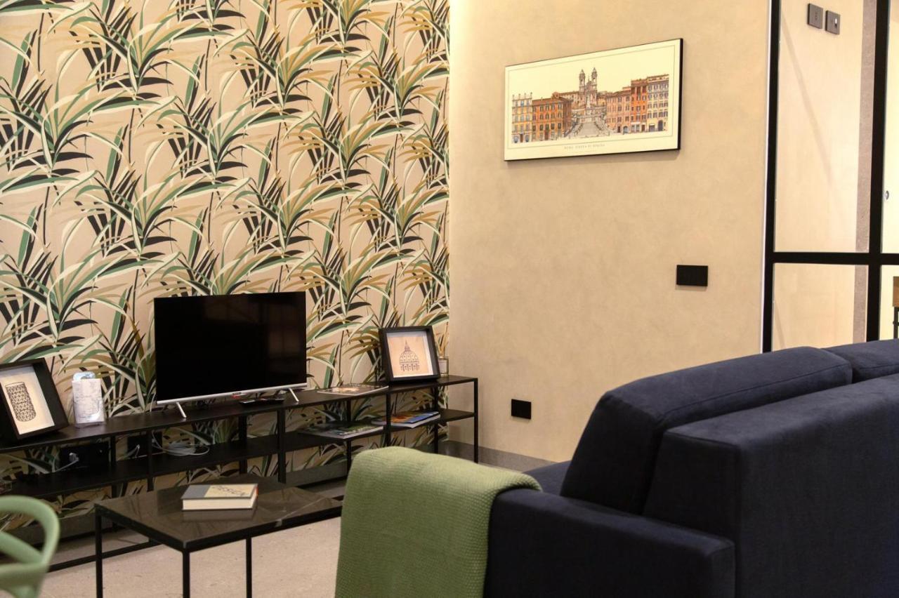 Loft Bianca Mano Roma
