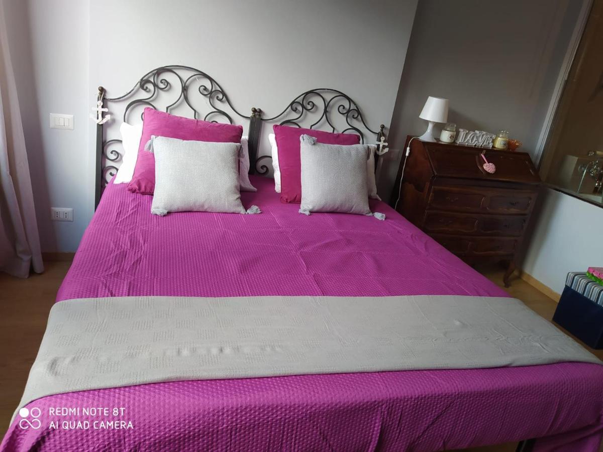 Vanity - 4 Bedrooms With 4 Bathrooms - Ac & Wifi
