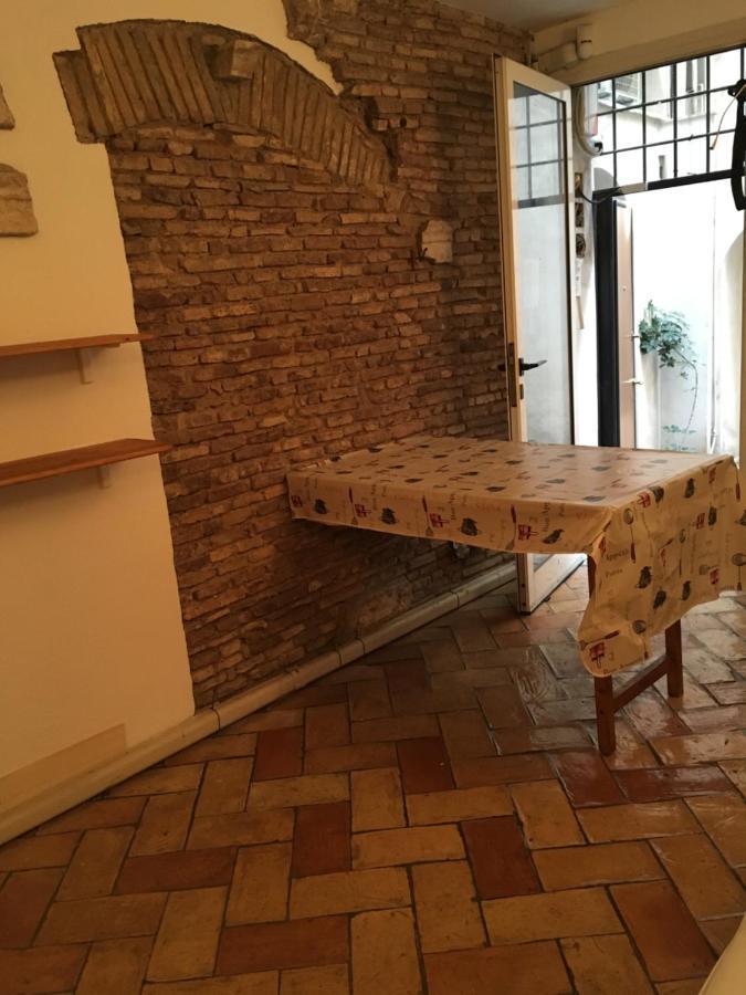 Domus Next Campo De'fiori With Thermal Shower Apartment *