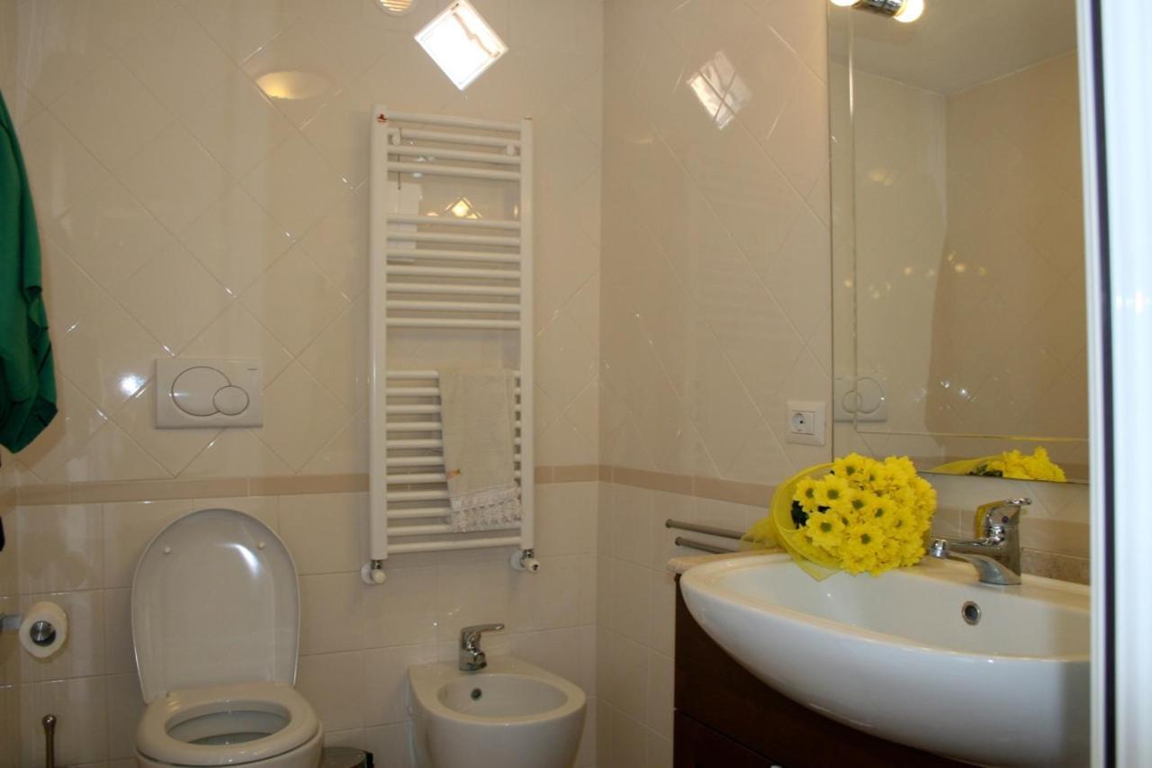 Appartamento Attico Con Terrazza Santa Cecilia *