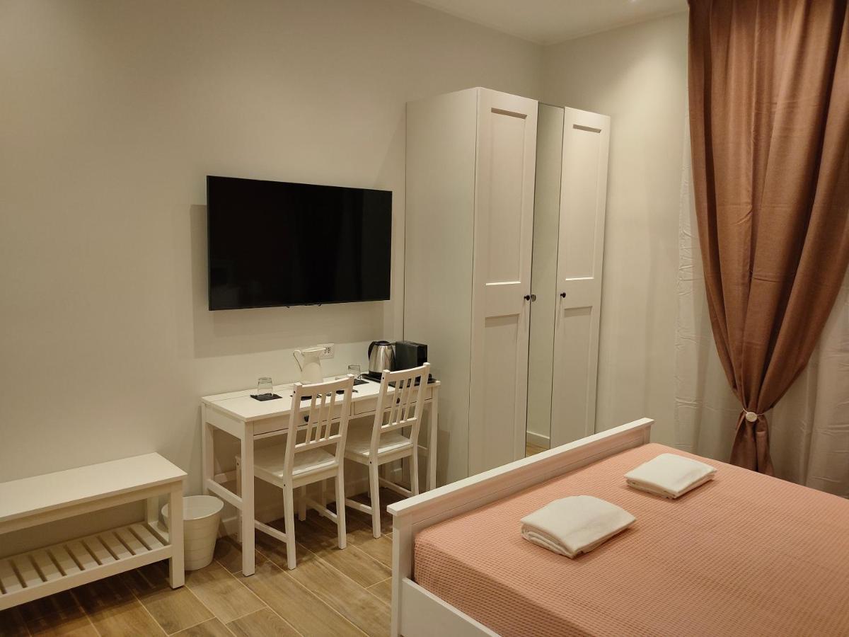 Gjestgiverier Beplace Holy Roma